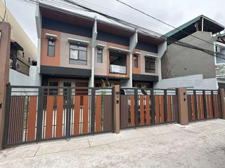 8.8M Brandnew Truplex Townhouse for Sale in San Isidro Paranaque walking distance in Sucat-JB