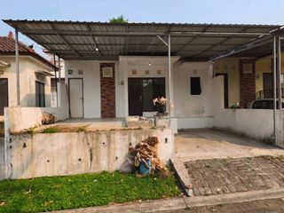 Sewa Rumah Nyaman di Perumahan Teras Bali. Semarang Barat – 11814
