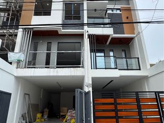 Three Storey Townhouse for Sale in Greenheights Paranaque 3 Bedrooms - JB