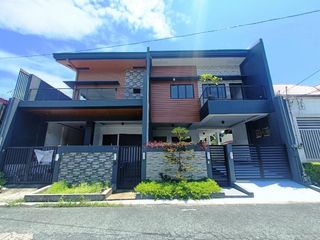 Two Storey Duplex Townhouse for Sale in San isidro Paranaque near Sucat 22M  = JB