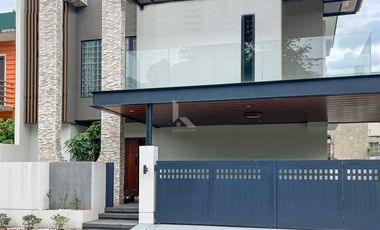 Single Detached House and Lot for Sale in San Dionisio Paranaque near PATTS College - JB
