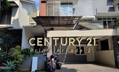 Dijual Rumah Di Dalam Cluster Sektor 8 Bintaro Jaya Tangsel Dengan Lokasi Strategis GB-8157