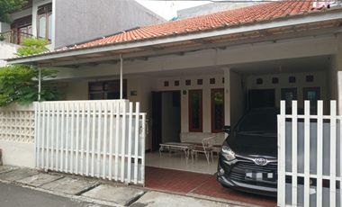 Dijual Rumah 2 lantai Rawamangun Jakarta Timur