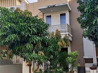Rumah Cluster Grand Taruma Syailendra-Hadap Selatan-Agung Podomoro Karawang