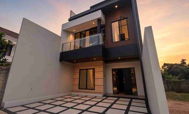 di jual rumah mewah lokasi strategis di kebagusan jaksel