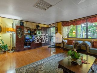 Elegant Home with Entertainment Room in Maria Luisa Estate Park