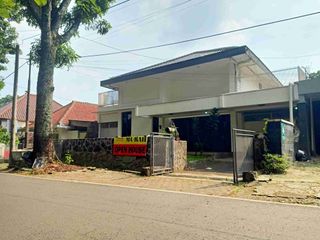 RUMAH LOKASI PRIME AREA RIAU KOTA BANDUNG