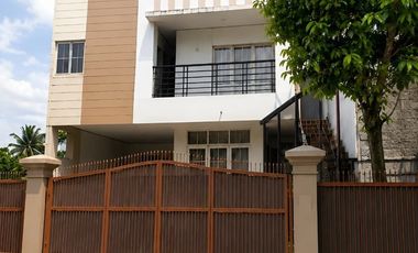 Di Jual Rumah 2 Lantai Lokasi Strategis di Ampera, Pasar Minggu, Jakarta Selatan