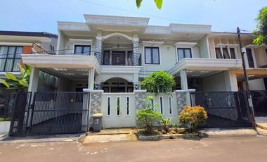 Dijual Rumah di Kawasan Sektor 9 Bintaro Jaya Tangsel Dengan Bangunan 2 Lantai Siap Huni UT-18946