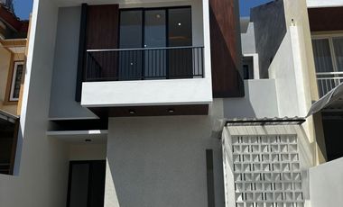 sorento pakuwon city surabaya rumah baru gress dekat mall
