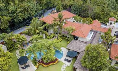 Luxury Villa Seminyak Hanya Jalan kaki ke pantai Seminyak Badung Bali