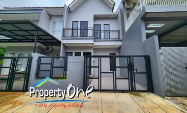 NEGO SAMPAI DEAL!! Jual Cepat Rumah 2 Lantai di Kencana Loka , Ada Powder Room, Dekat Akses KRL Rawa Buntu, Tol BSD, Pasar Modern, Sekolah Favorit & R