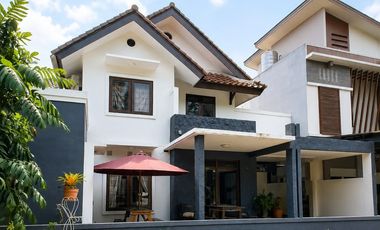 Dijual Rumah Cantik di Dalam Cluster Sektor 9 Bintaro Jaya Tangsel ND-18093