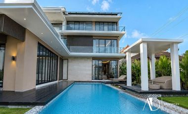 FREEHOLD | LUXURY VILLA WITH PANORAMIC OCEAN VIEWS IN UNGASAN