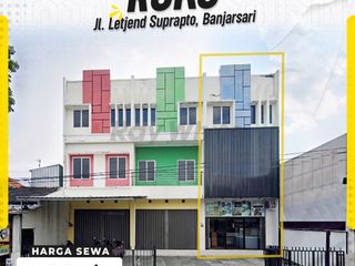 Ruko 3 Lantai Siap Pakai Di Jl Letjend Suprapto Solo Cocok Untuk Usaha/Kantor Area Parkir Luas