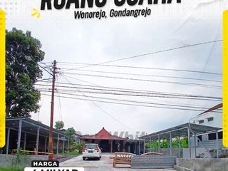 Ruang Usaha Di Wonorejo Cocok Untuk Resto / Coffe Shop Halaman Luas Siap Pakai