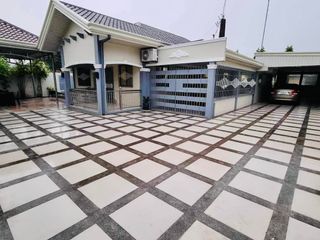 FOR SALE BUNGALOW RESORT TYPE HOUSE IN PAMPANGA EXCELLENT FOR AIR BNB BUSINESS NEAR MAGALANG PROPER