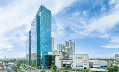 Commercial lots in Circuit Makati