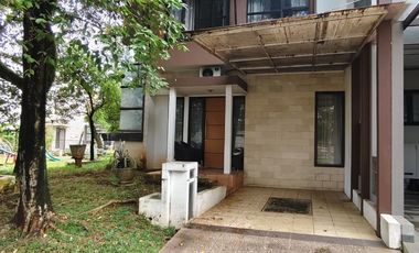 Dijual Rumah Posisi Hoek Siap Huni Dalam Cluster Lokasi Strategis Dekat Fresh Market Bintaro di Discovery Bintaro Tangsel Gb 18336