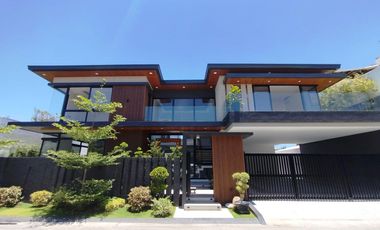 Luxury 6-Bedroom House with Pool for Sale in BF Homes Parañaque | ₱82M - JB