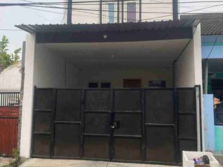 Dijual rumah bisa dibuat  kost di Semolowaru selatan dekat Untag dan Unitomo Surabaya