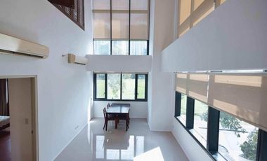 Corner 2 Bedroom Loft with Parking For Sale Arya Residences Bgc Taguig