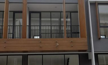 Ruko West Village BSD 3 lantai