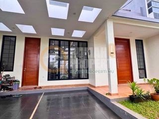 TURUN HARGA.. RUMAH VILLA MELATI MAS, FULL RENOVASI, BANGUNAN BARU - JARANG ADA