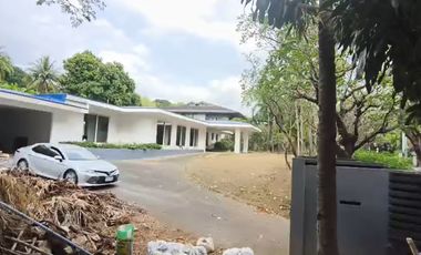 Lowest in the Market! North Forbes House for Sale! Prime Location!