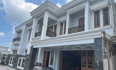 Rumah Mewah 2lt Dekat Rs Oen dan Al Azhar Solo Baru