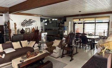 House and Lot For Sale San Lorenzo Village Makati