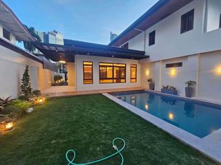 Modern House 5BR with Pool For Rent Bel Air Village Makati