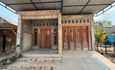 RUMAH TINGGAL MINIMALIS KAWASAN TUBAN