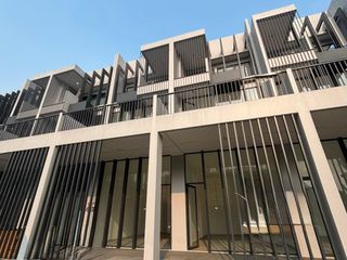 Ruko Gandeng Meruya, Jakarta Barat