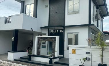 For Sale: 3 Bedroom House and Lot in Jubilation South, Binan Laguna