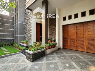 DISEWAKAN RUMAH CLUSTER FULL FURNISHED AREA PAKUWON MALL SOLO BARU
