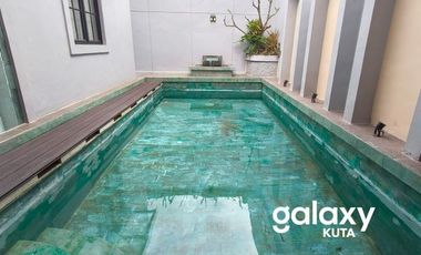 DIJUAL VILLA SIAP HUNI DEKAT PUSAT KULINER DI TAMAN GRIYA JIMBARAN BADUNG