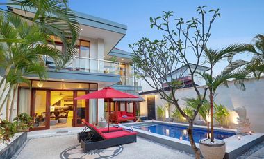 Di jual villa Lantai 2  Lokasi Legian Seminyak kuta bali
