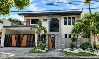 Semi-Furnished 4-Bedroom House and Lot for Sale in BF Homes Parañaque City