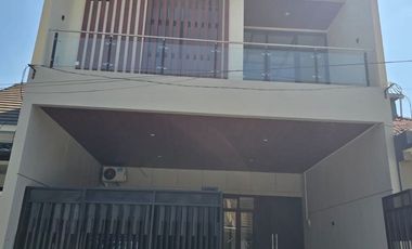 Dijual Rumah Babatan Pantai