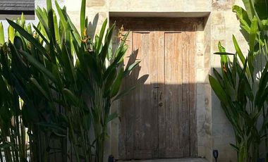 For Sale
Villas purigading jimbaran area near from school ,supermarket , gwk