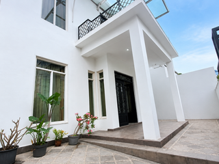Rumah Cocok Untuk Kantor atau Production House di Radio Dalam Kebayoran Baru