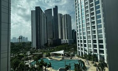 2 Bedroom For Sale in Regent Parkway