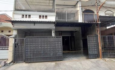 Dijual Rumah Minimalis Terawat di Dukuh Kupang Surabaya