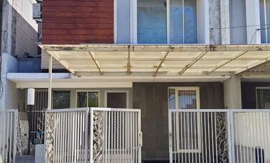 Dijual Rumah Minimalis Modern di Taman Wisata Regency Gresik
