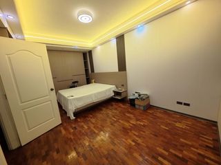 For Sale STA MESA HEIGHTS QC 4.5 STOREY TOWNHOUSE Lot Area 98 sqm Floor Area 365 sqm