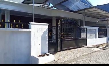 Dijual/Disewakan Rumah Deltasari Indah