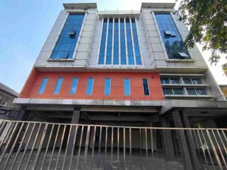 Disewakan Gedung 5 lt Ada Lift Pancoran