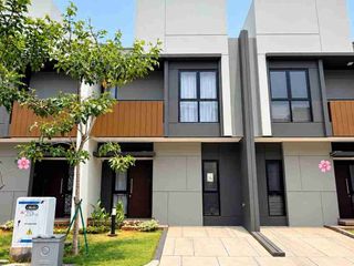 Rumah Siap Huni Semi Furnished Di Cluster Regia Summarecon Crown Gading