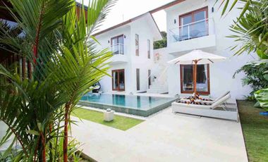 Villa konsep joglo jawa kerobokan